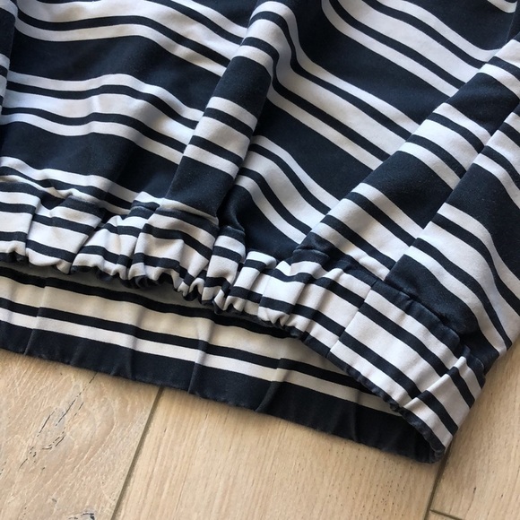 Zara Structured Long Sleeve Top Trafaluc Collection - Picture 6 of 8